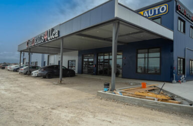 Cardealership_pictures-4
